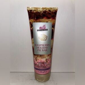 Bath & Body Works Milk Bar Raspberry Holiday Pie Bar Body Cream 8oz New